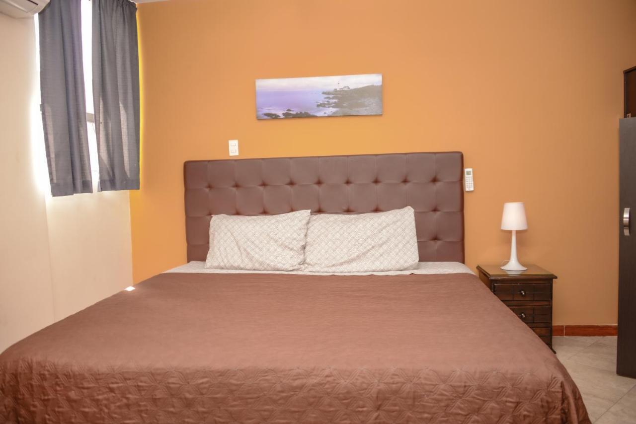Calle 8 Suites Медельин Экстерьер фото